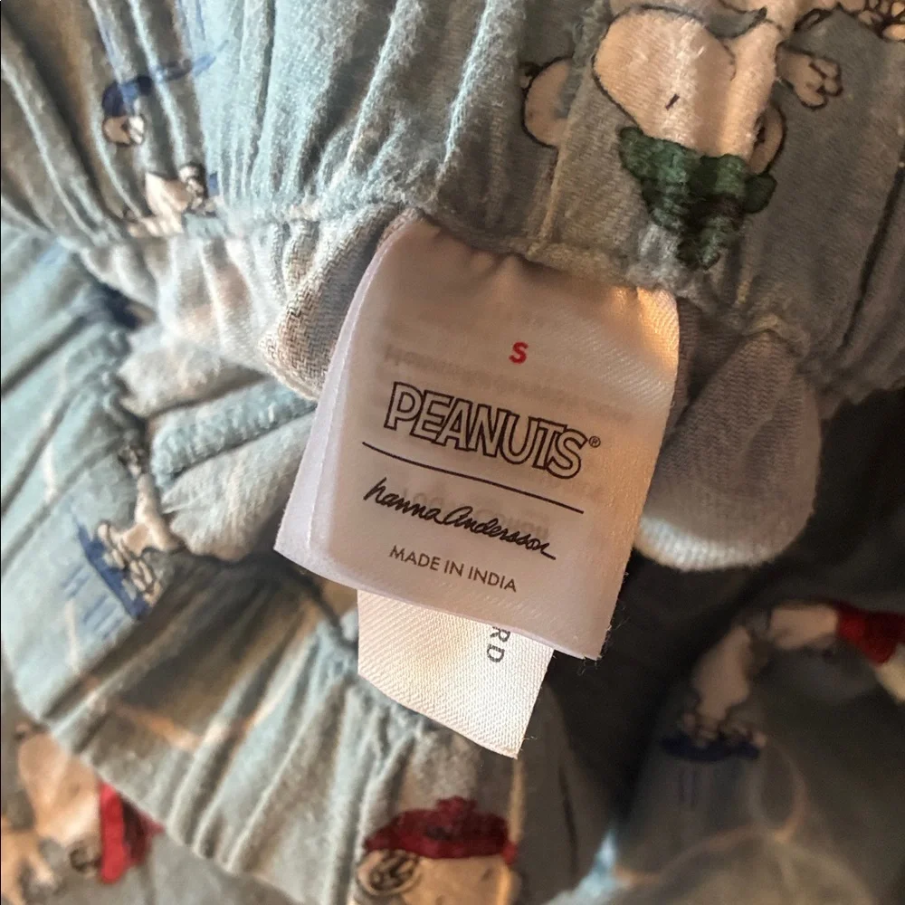 Peanuts X Hannah Anderson Light Blue Snoopy Allover pajama set